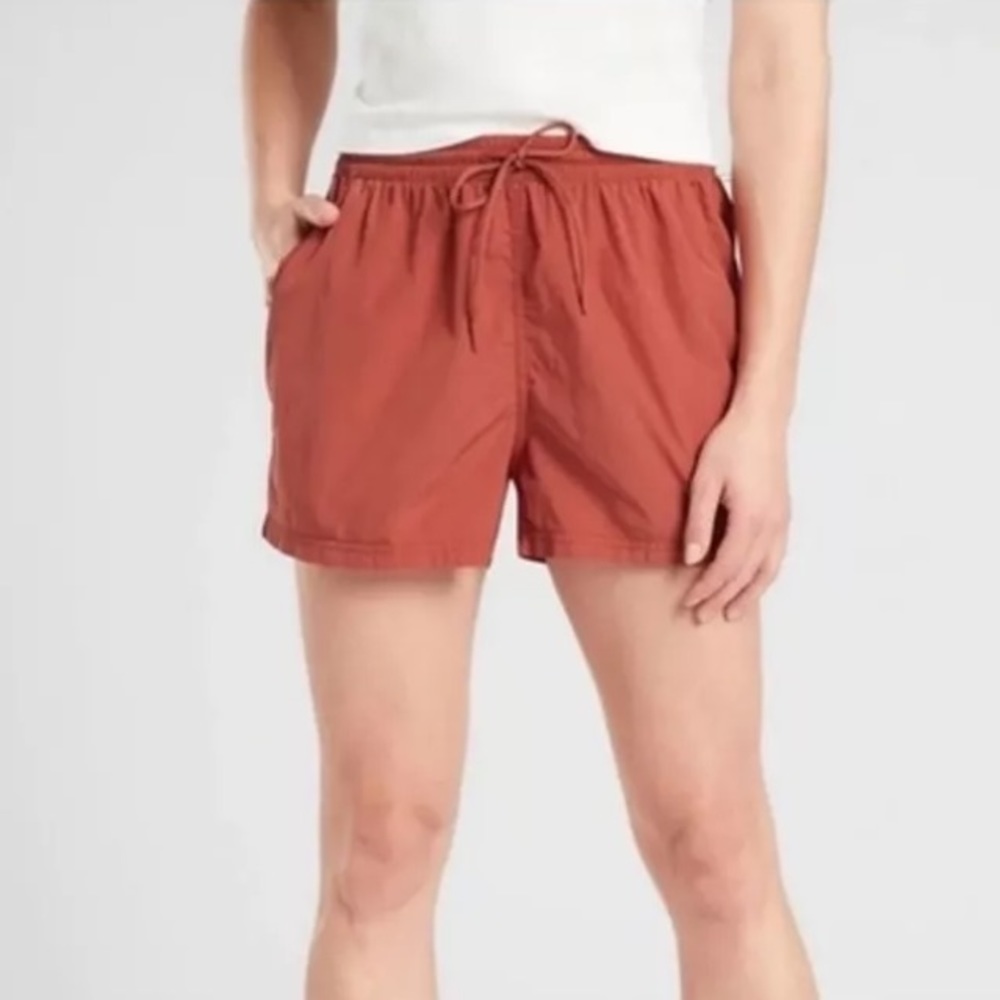 * | Athleta | Expedition Short. Size 10.